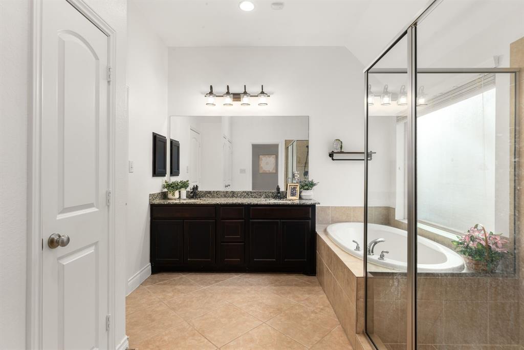 2314 Laurel Loch Lane, Pearland, Texas image 22