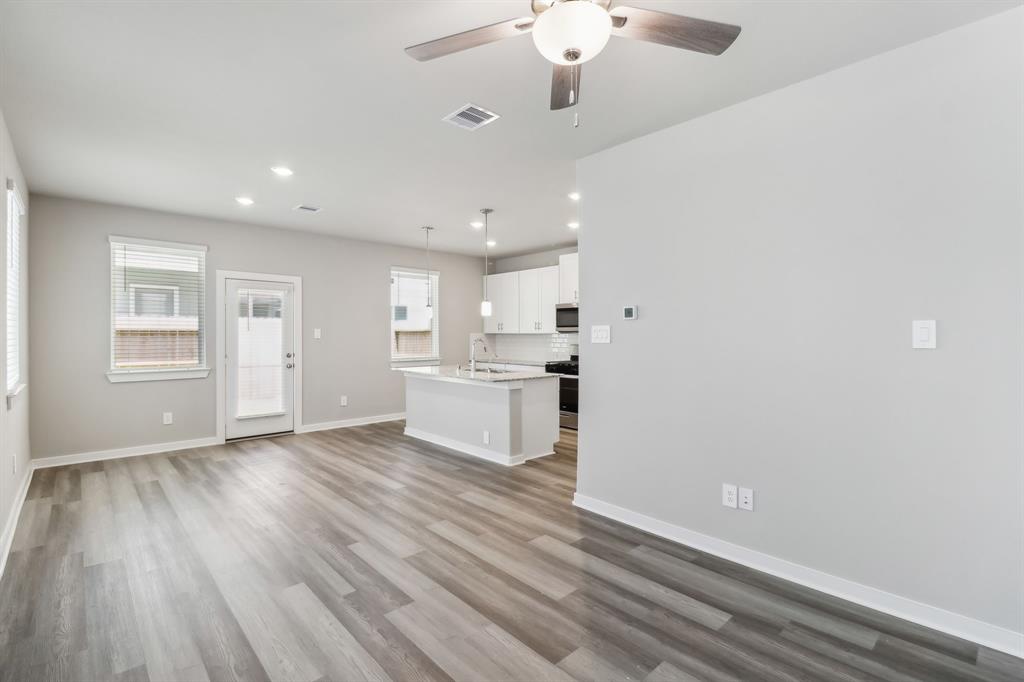 587 Avisa Drive Drive