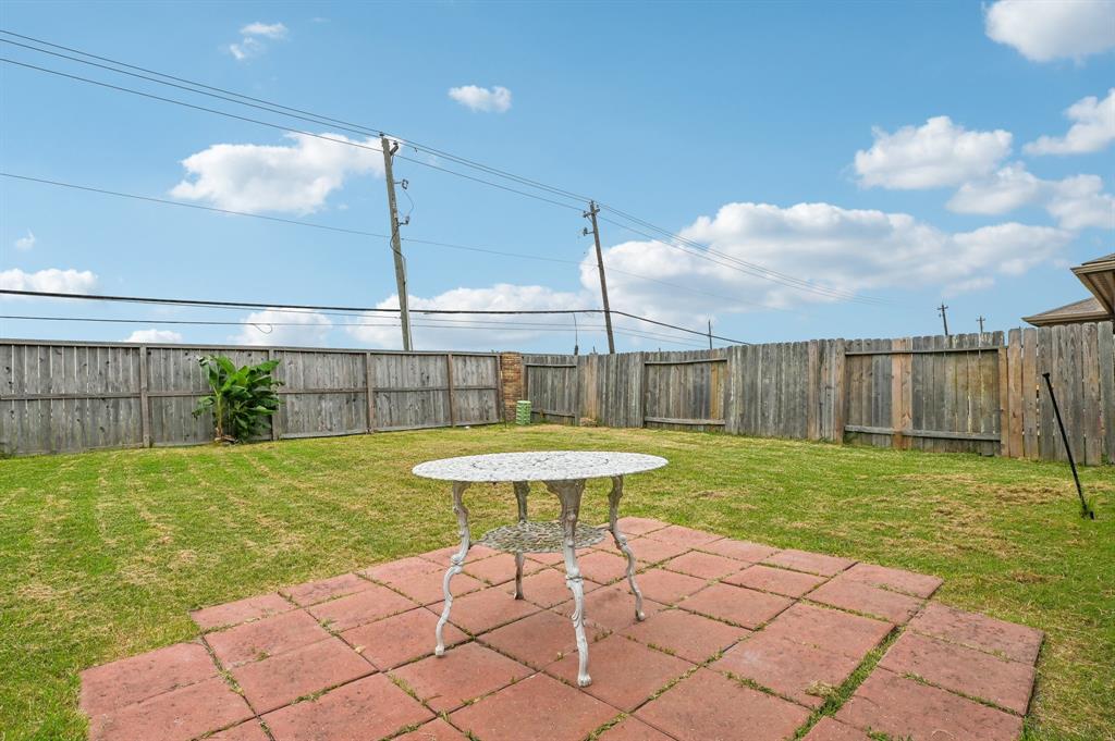 850 Driftwood Lane, La Marque, Texas image 28