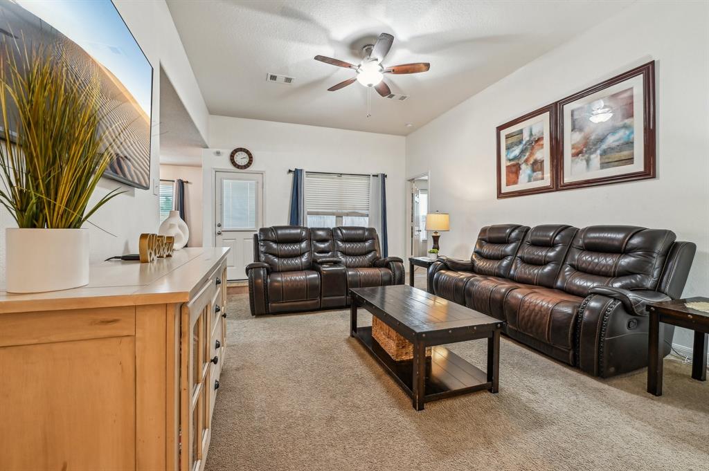 850 Driftwood Lane, La Marque, Texas image 6