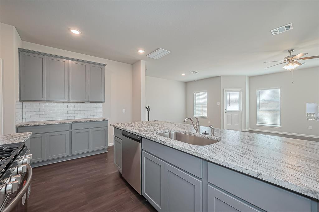 770 Marion Price Lane, Dayton, Texas image 7