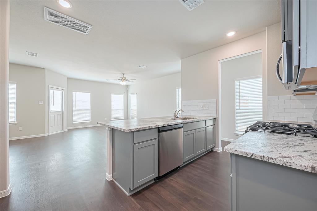 770 Marion Price Lane, Dayton, Texas image 8