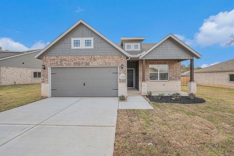 Single Family Residence in Willis TX 12323 Lake Conroe Hills Drive.jpg