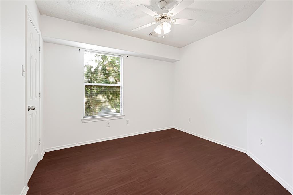 16106 Greenport Lane, Houston, Texas image 10