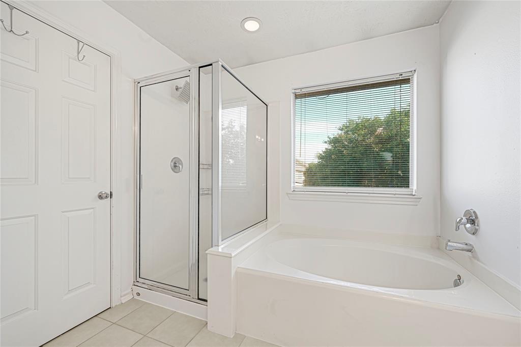 16106 Greenport Lane, Houston, Texas image 14