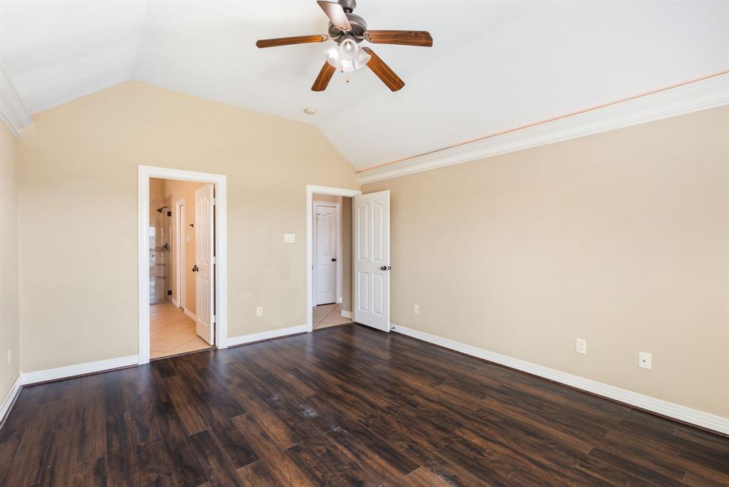 1719 Summergate Drive, Conroe, Texas image 21