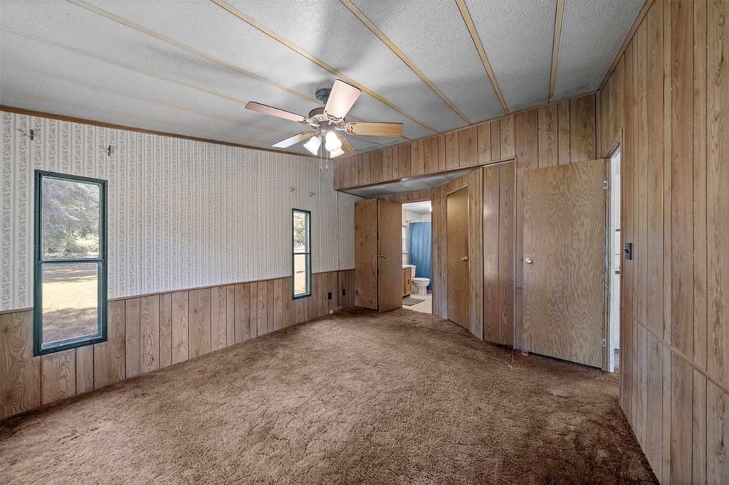 20414 Hillside Drive, Chandler, Texas image 14