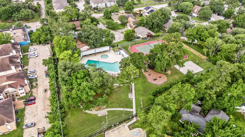 17722 Mellow Ridge Drive, Spring, Texas image 26