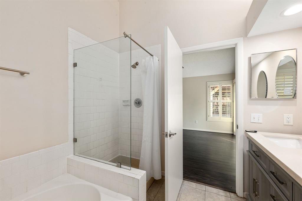 17722 Mellow Ridge Drive, Spring, Texas image 14