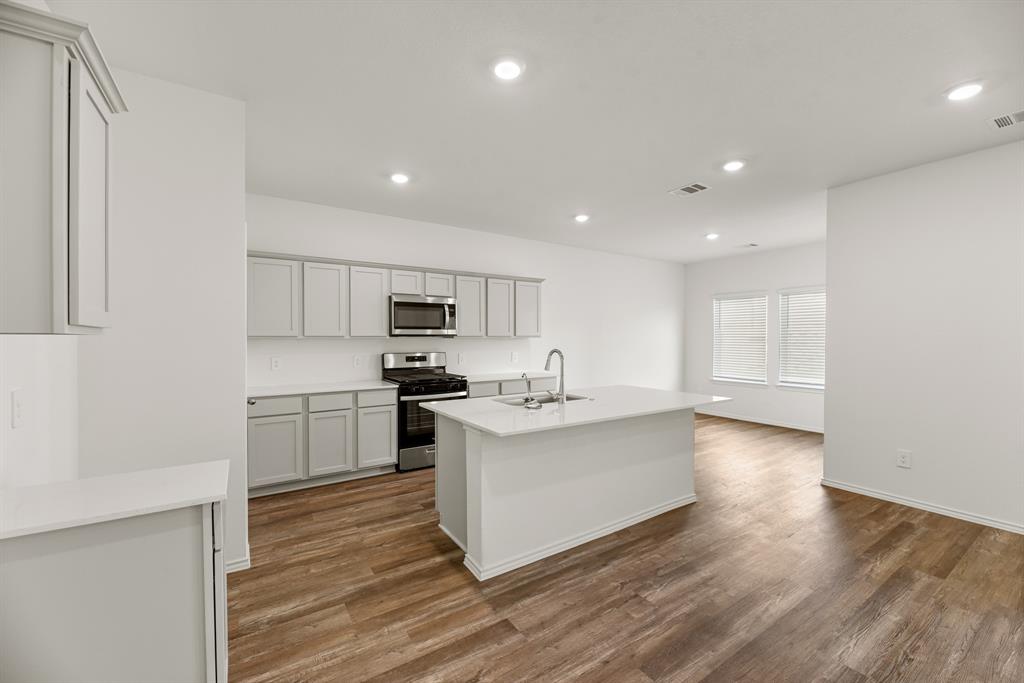 15052 Cherry Creek Drive, Magnolia, Texas image 1