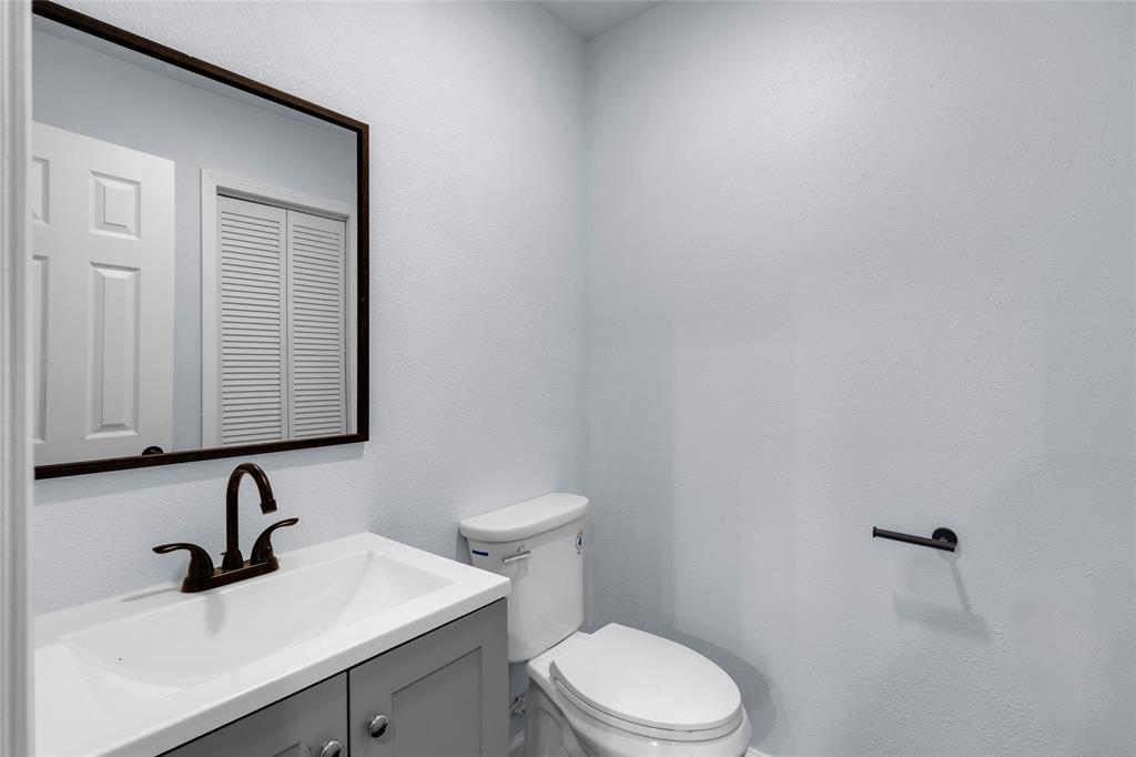 5 Skylark Street, Dayton, Texas image 19