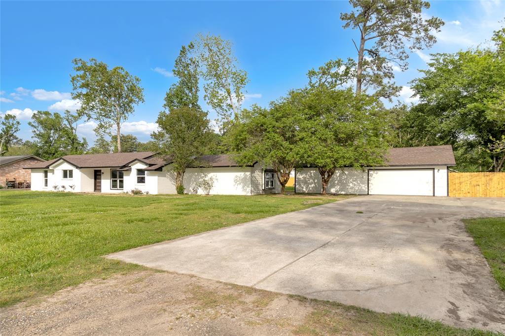 5 Skylark Street, Dayton, Texas image 4