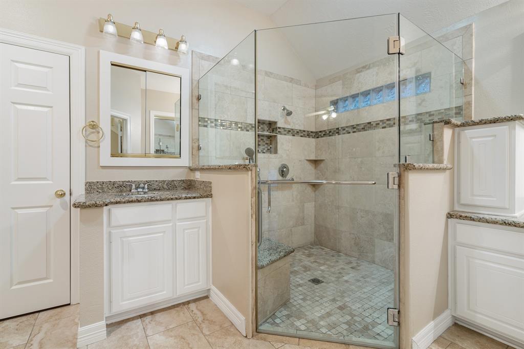 20226 Treetop Lane, Spring, Texas image 25