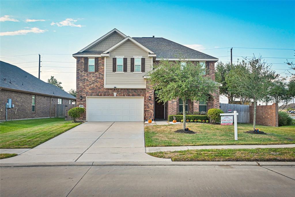 3110 Vintage View Lane, Pearland, Texas image 1