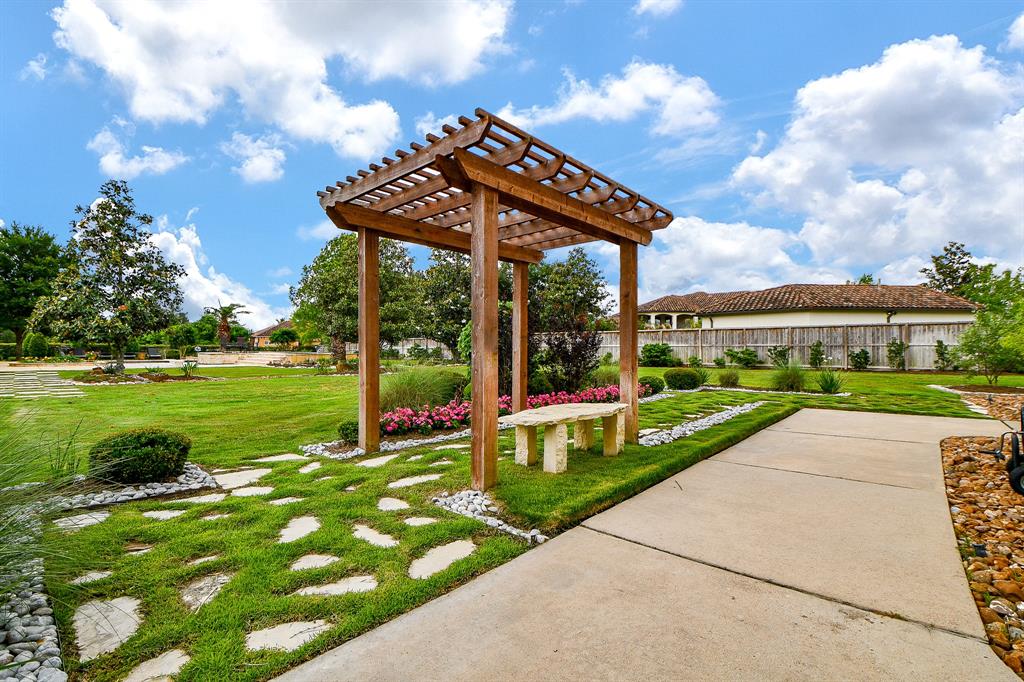 2718 Silverhorn Drive, Katy, Texas image 46