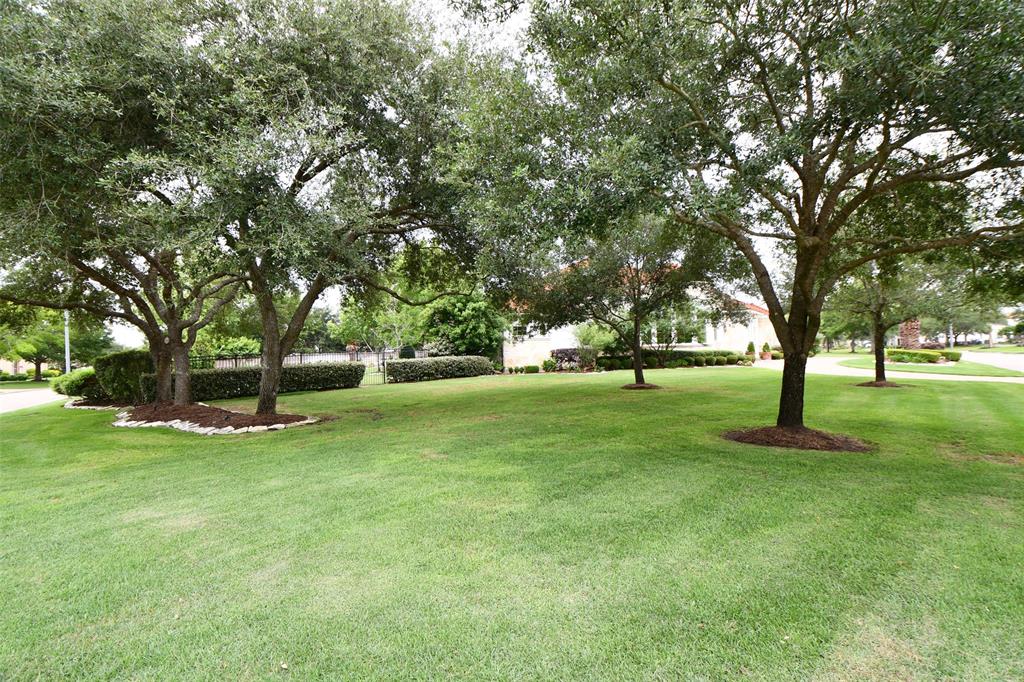 2718 Silverhorn Drive