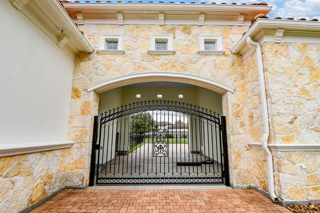 2718 Silverhorn Drive, Katy, Texas image 45
