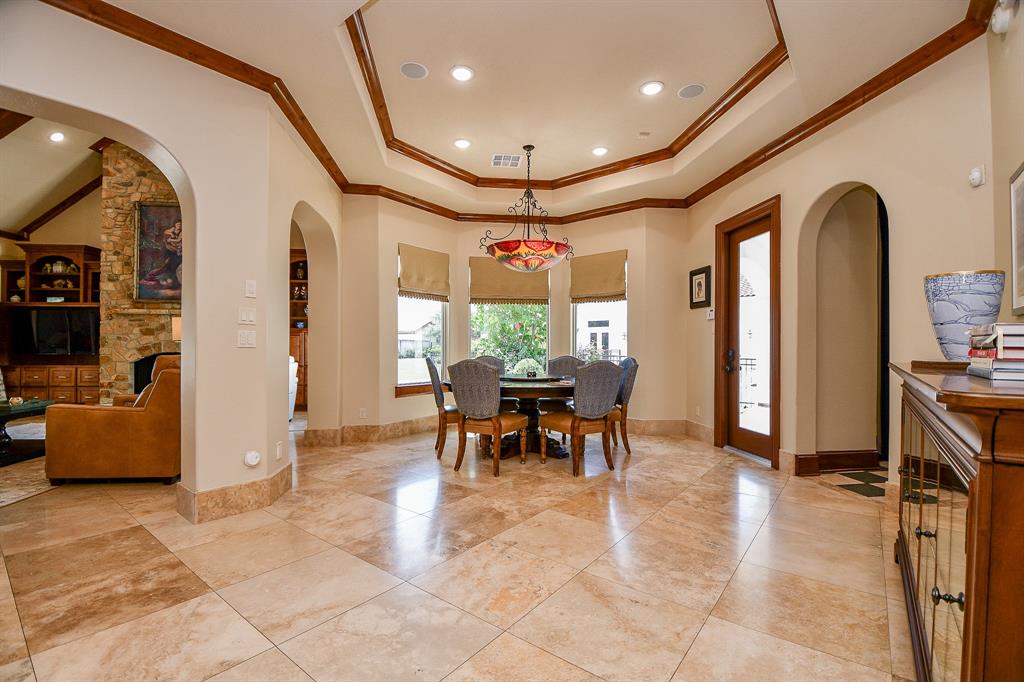 2718 Silverhorn Drive, Katy, Texas image 23