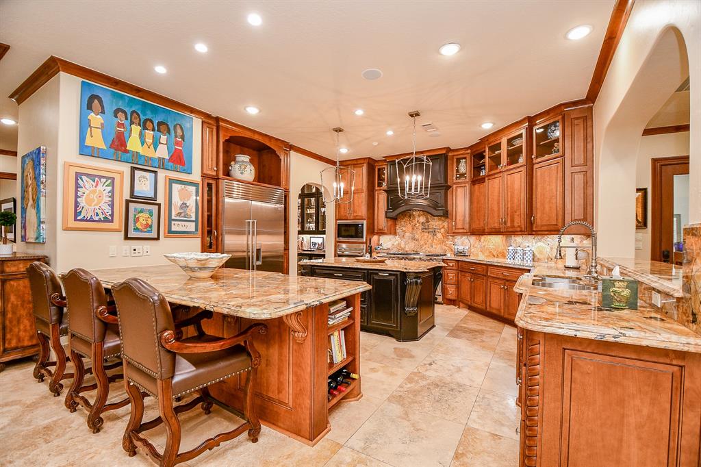 2718 Silverhorn Drive, Katy, Texas image 22