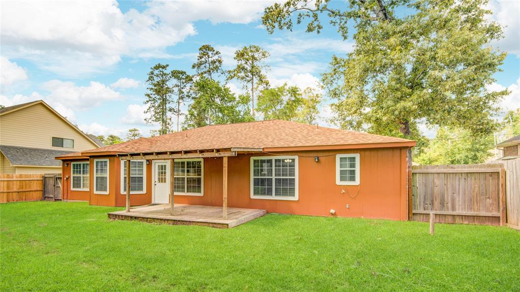 9024 Zapata Way, Willis, Texas image 32
