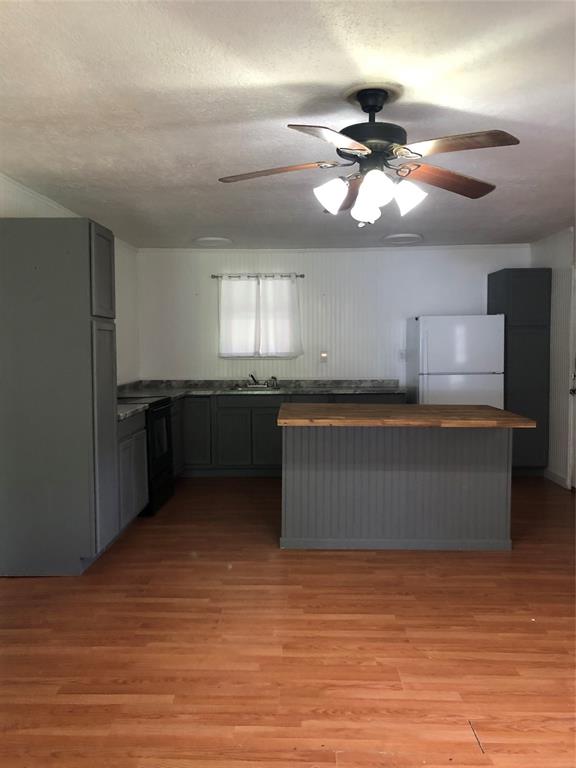 283 Bobwhite Lane, Livingston, Texas image 2
