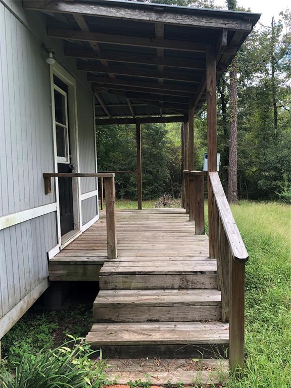 283 Bobwhite Lane, Livingston, Texas image 11