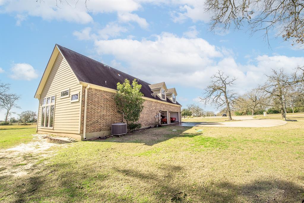 9026 King Oaks Drive, Iola, Texas image 15