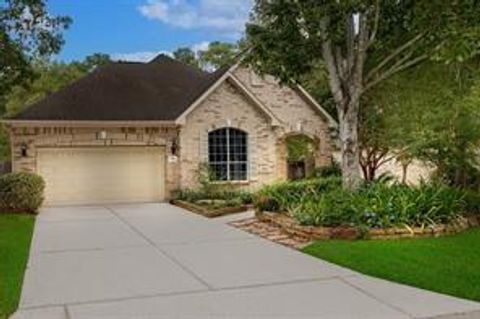 Single Family Residence in The Woodlands TX 134 Northcastle Circle.jpg