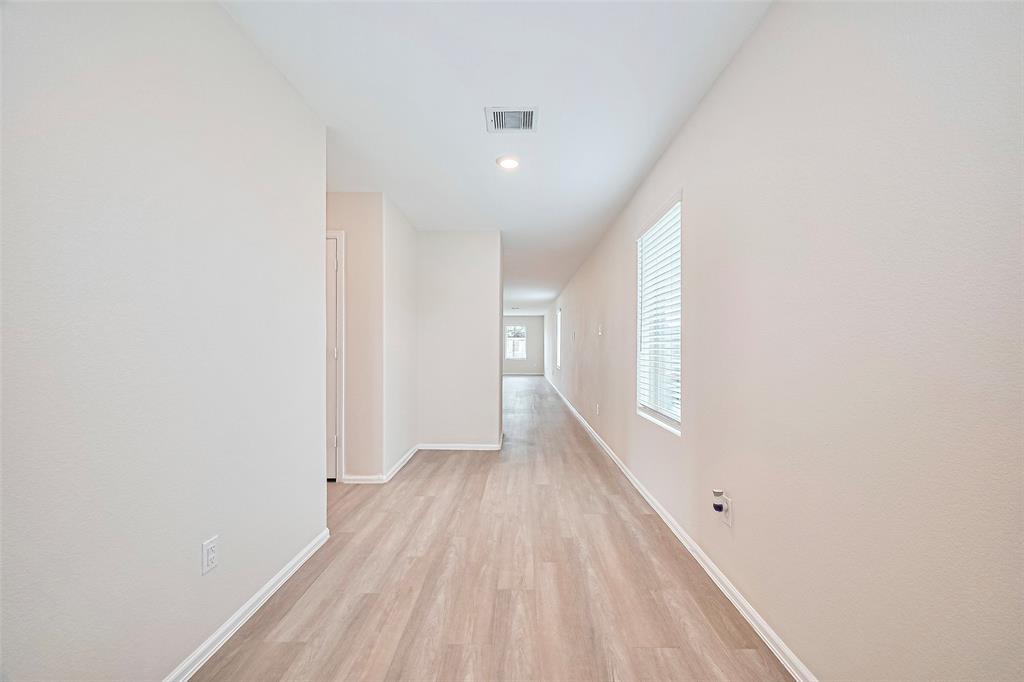 14627 Woodcott Warren Way, Pearland, Texas image 13