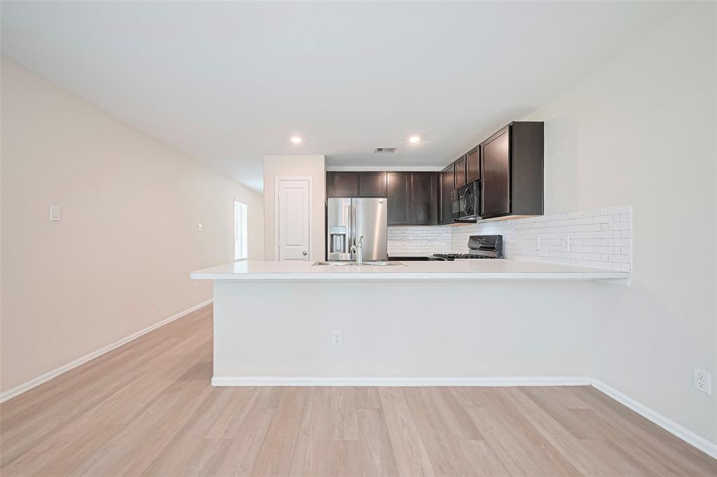 14627 Woodcott Warren Way, Pearland, Texas image 7