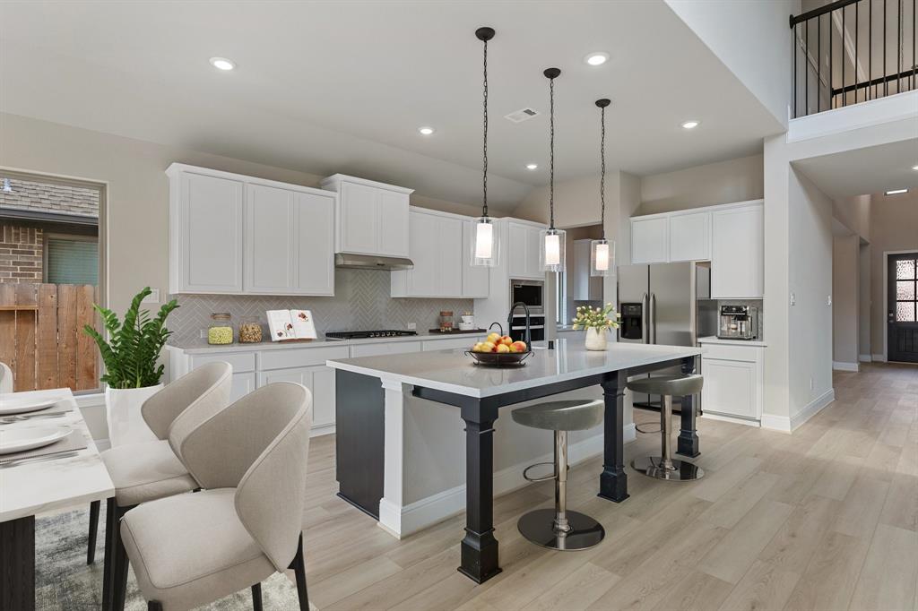 914 Hooks Trail