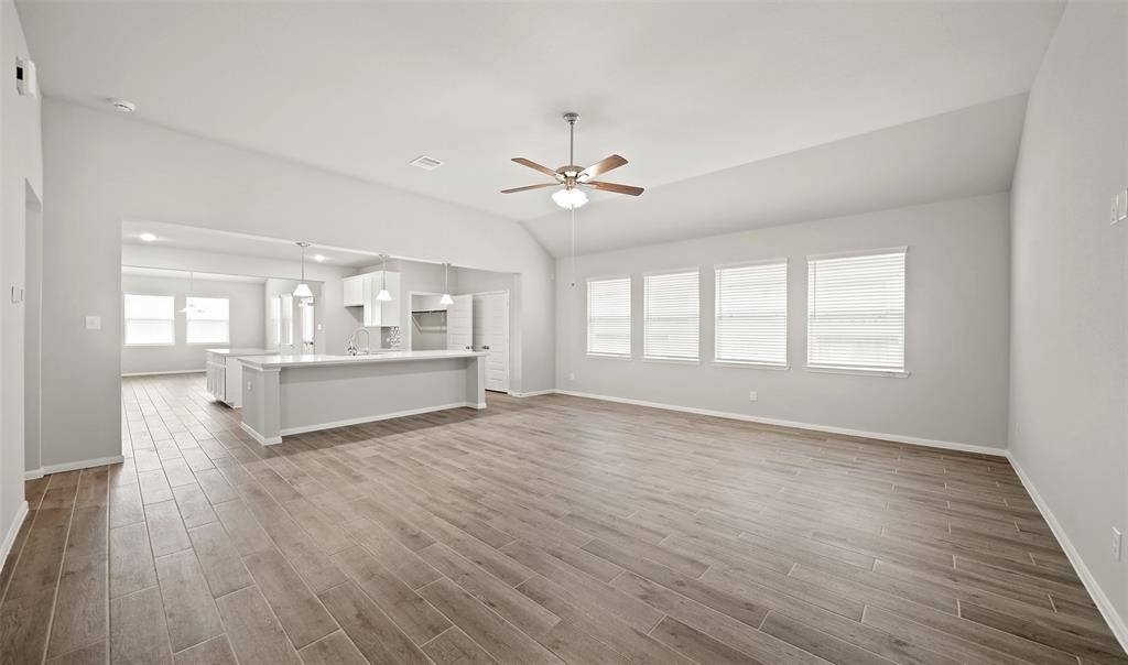 2702 Bisbee Road, League City, Texas image 4