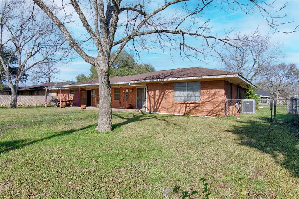 110 Baumgarten Street, Schulenburg, Texas image 28