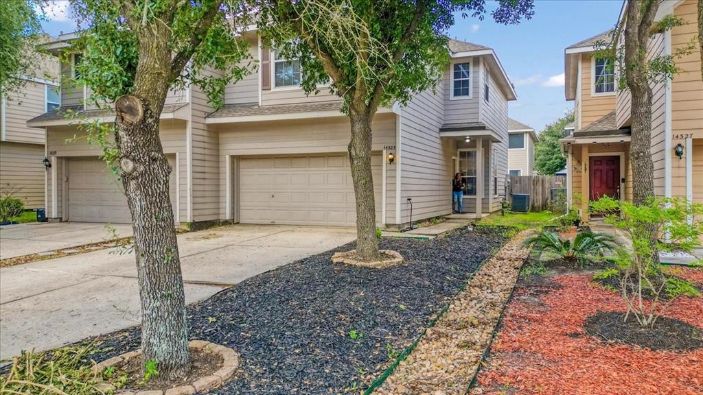 14323 Larkhall Lane
