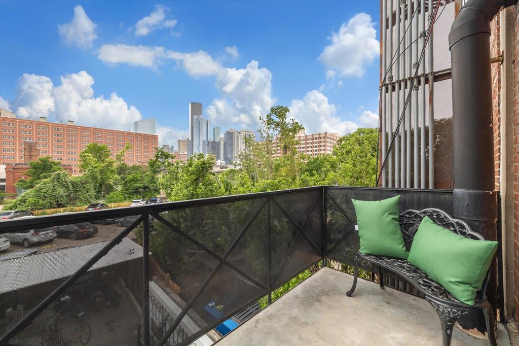 915 N San Jacinto Street #2D, Houston, Texas image 8