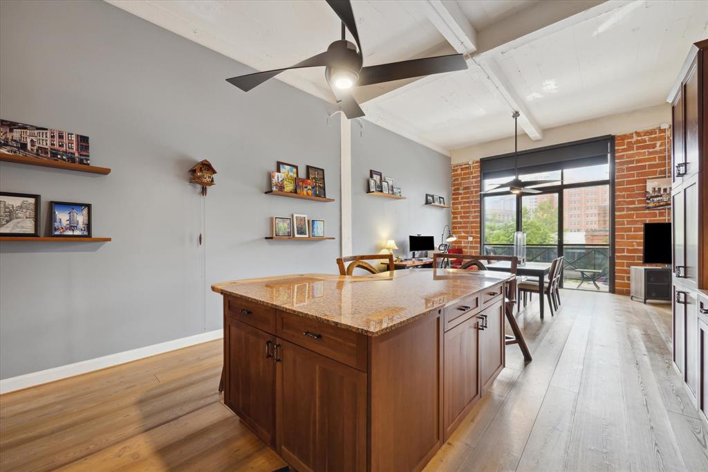 915 N San Jacinto Street #2D, Houston, Texas image 13