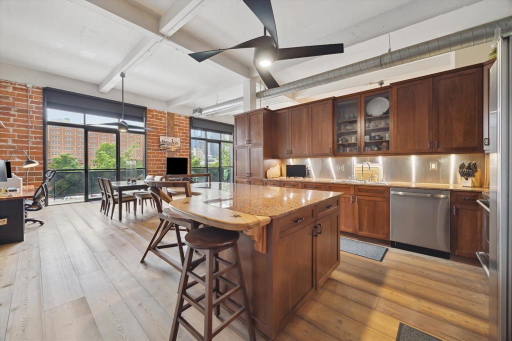 915 N San Jacinto Street #2D, Houston, Texas image 3