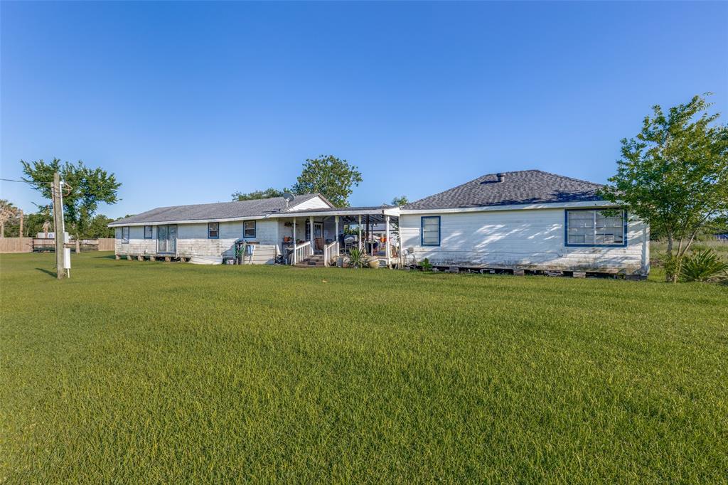 2215 Cameron Drive, Rosharon, Texas image 10