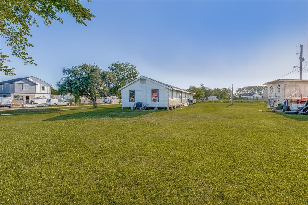 2215 Cameron Drive, Rosharon, Texas image 9