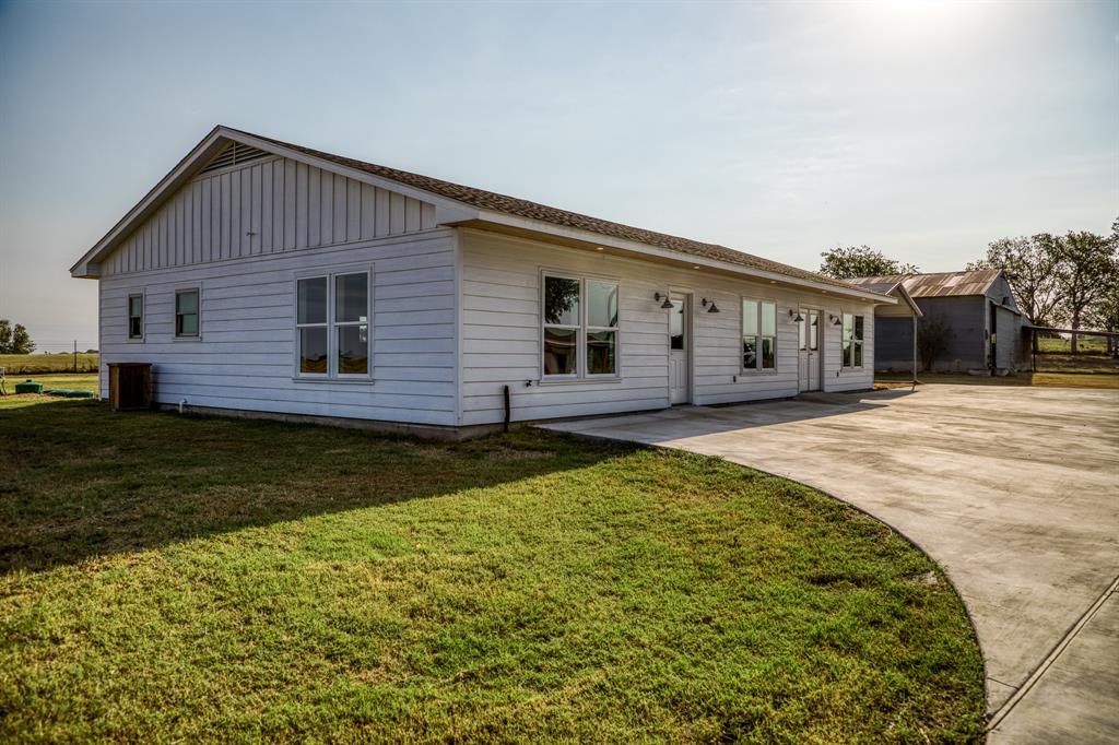 3573 Zibilski Road, Burton, Texas image 32