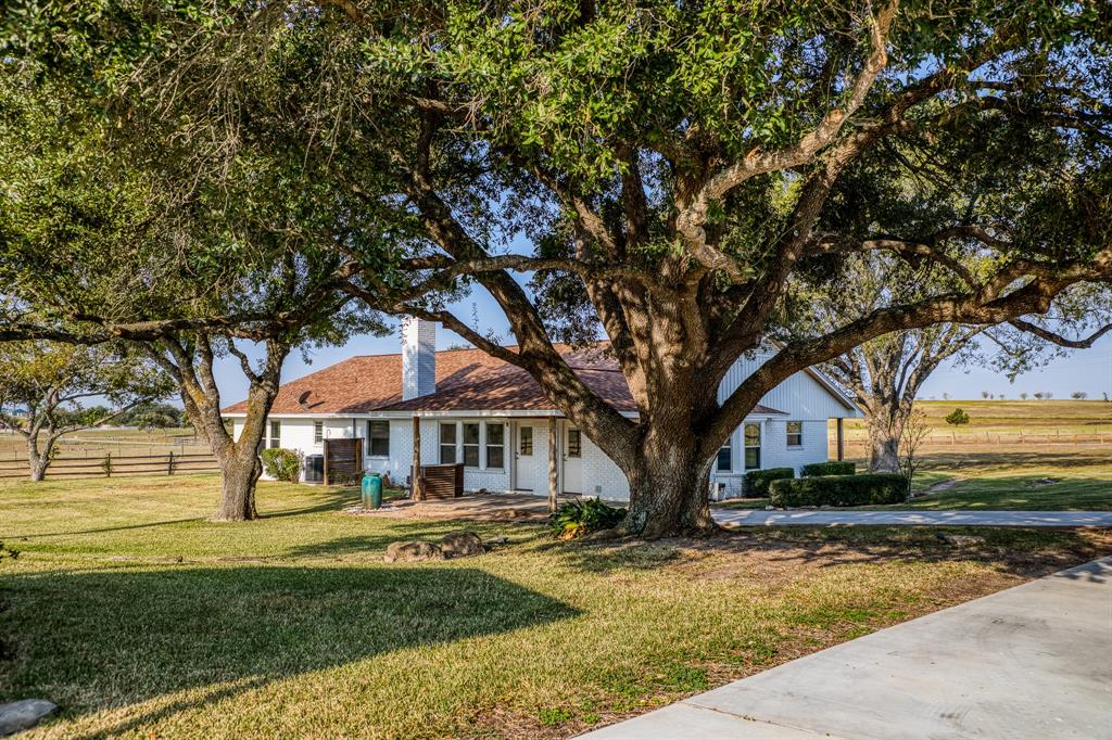 3573 Zibilski Road, Burton, Texas image 6