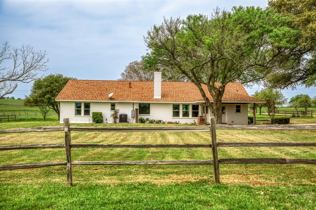 3573 Zibilski Road, Burton, Texas image 3