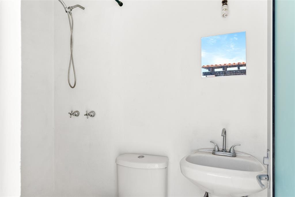 Tennessee 37766, Mexico, 3 Bedrooms Bedrooms, ,3 BathroomsBathrooms,Residential,Active,51547