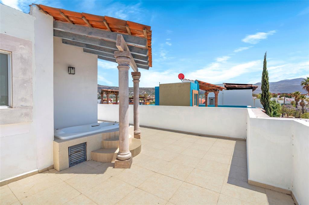 Tennessee 37766, Mexico, 3 Bedrooms Bedrooms, ,3 BathroomsBathrooms,Residential,Active,51547