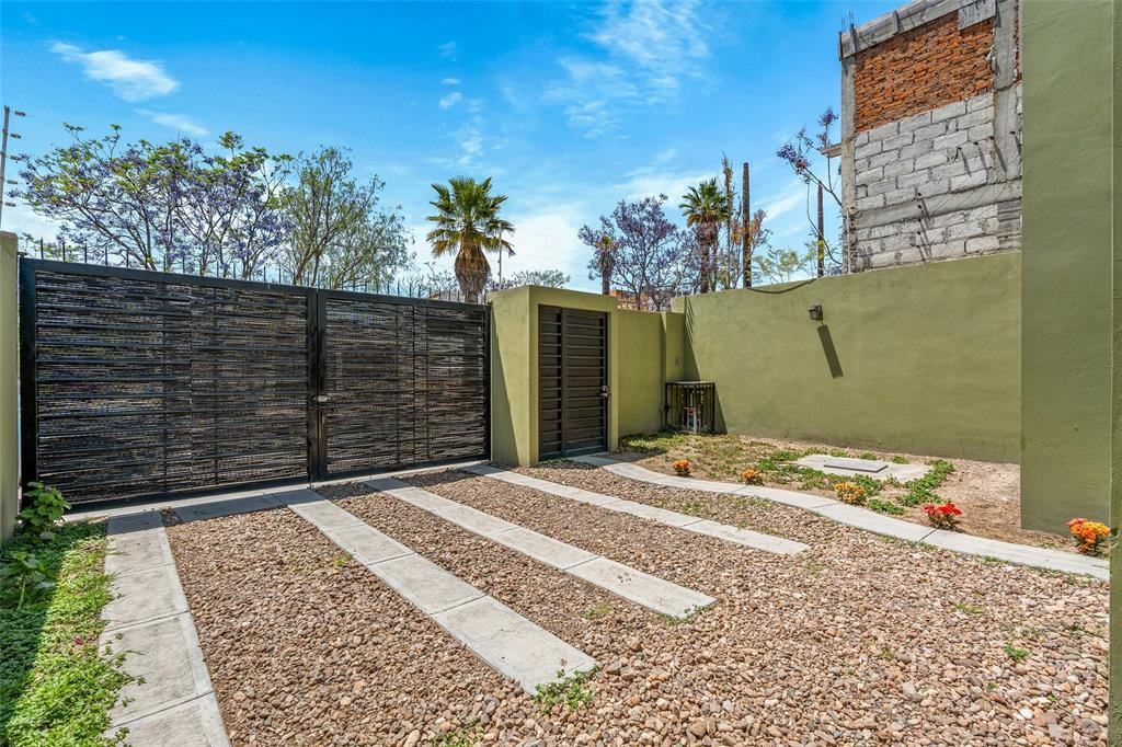 Tennessee 37766, Mexico, 3 Bedrooms Bedrooms, ,3 BathroomsBathrooms,Residential,Active,51547