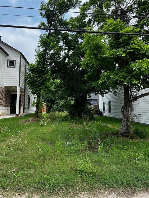 Photo of 0 Morrow Street, Houston, TX 77091 (MLS # 89165090) Photo of 0 Morrow Street, Houston, TX 77091 (MLS # 89165090)