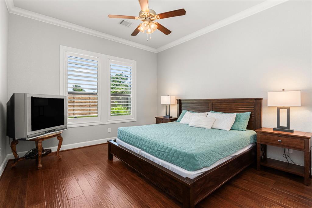 1818 Eagle Creek Drive, Friendswood, Texas image 26