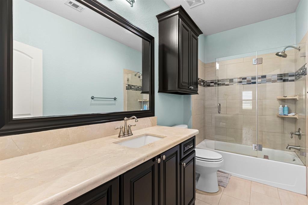 1818 Eagle Creek Drive, Friendswood, Texas image 34