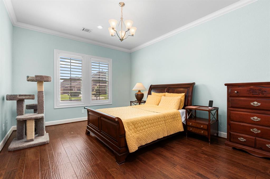 1818 Eagle Creek Drive, Friendswood, Texas image 28