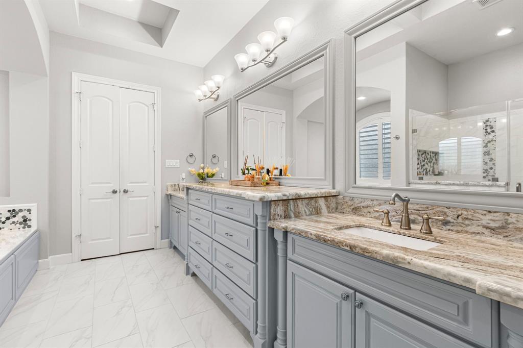 1818 Eagle Creek Drive, Friendswood, Texas image 23